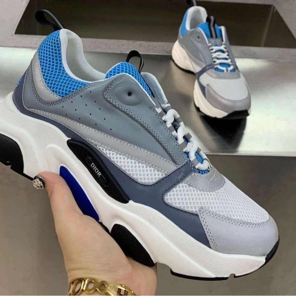 B22 SNEAKERS AVAILABLE WITH DIFFERENT COLORS